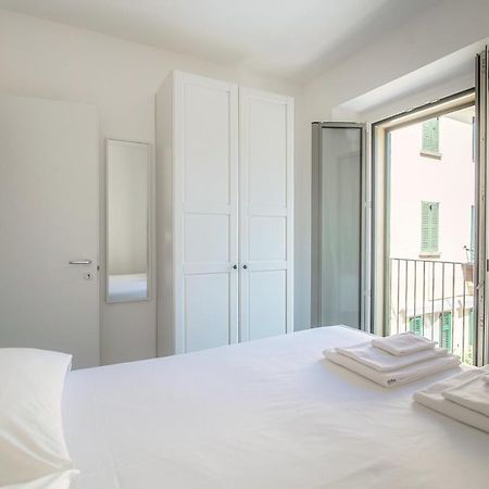 The Bell Tower Apartment - Bellagio Center מראה חיצוני תמונה